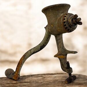 Antique Universal No. 2 Cast Iron Hand Crank Meat Grinder USA - Rustic Kitchen